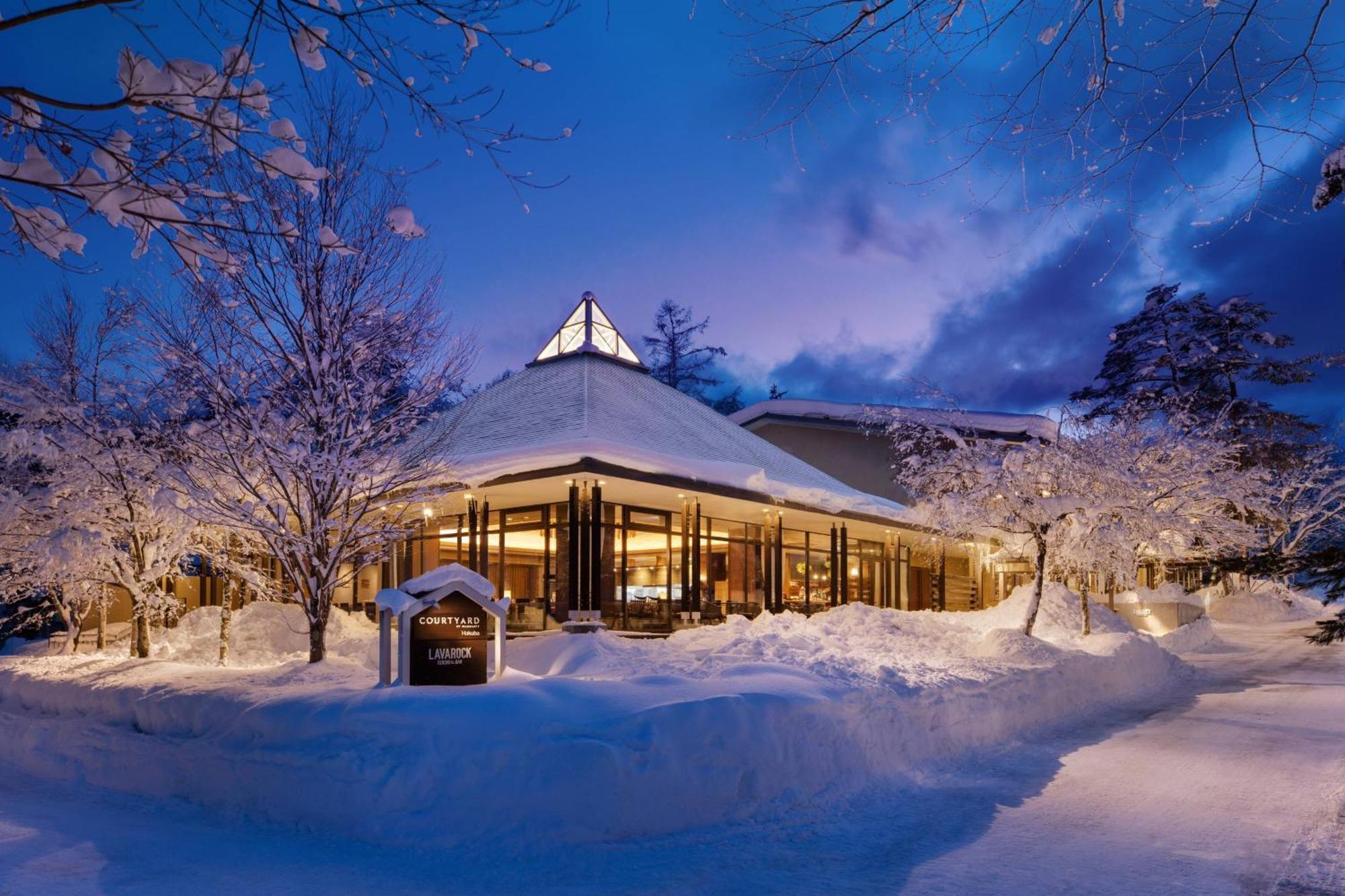 Courtyard By Marriott Hakuba Hotel Екстериор снимка